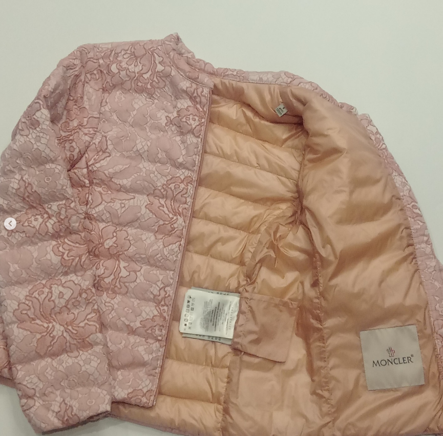 Original Moncler Enfant "Ambrine Jacquard" Girls Luxury Down Jacket (8 Years / 130 cm)