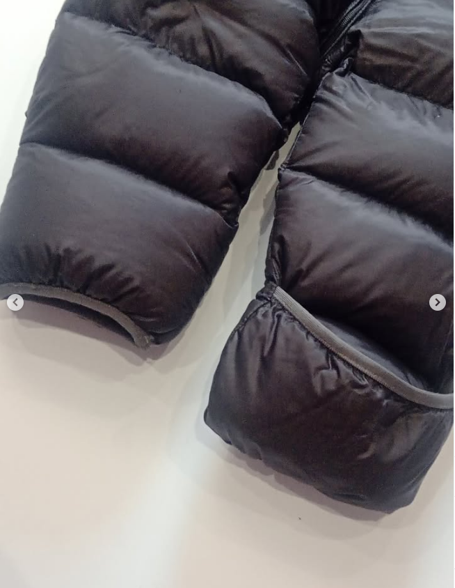 Original Moncler Baby "Doudoune Legere" Ultra-Light Snowsuit (12-18 Months / 80 cm)