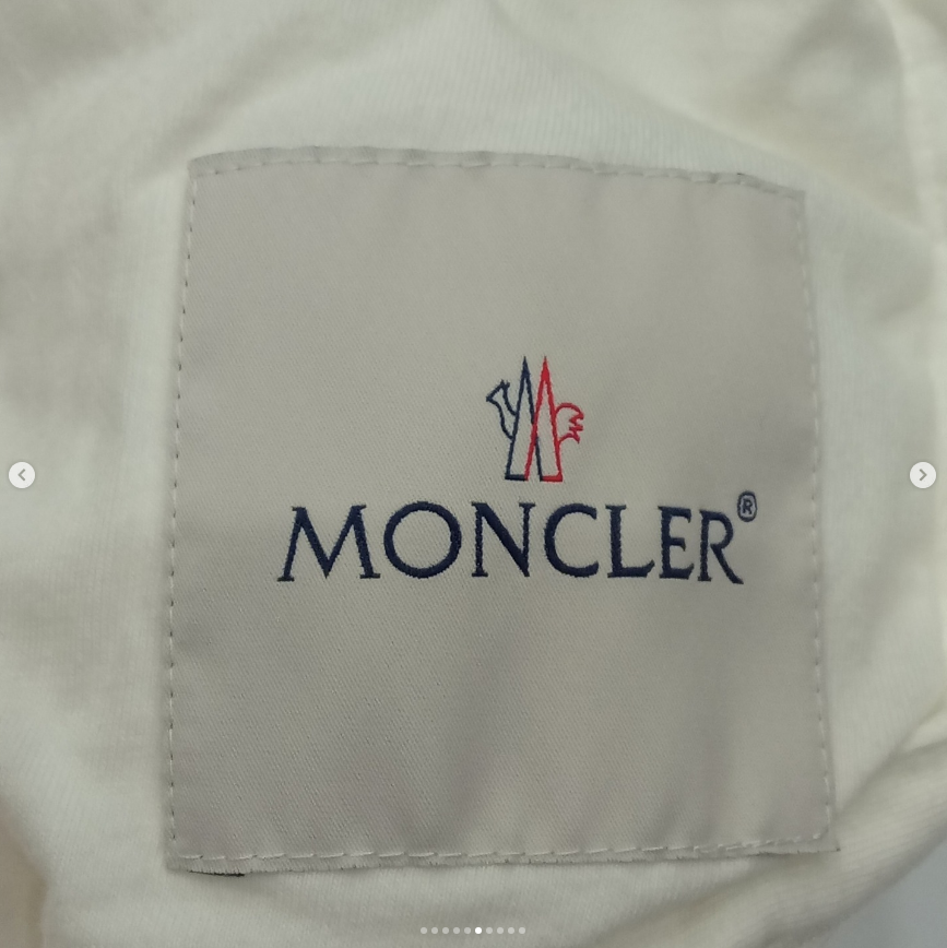 Original Moncler Baby Enfant Luxury Down Jumpsuit / Snowsuit (6-9 Months / 68-74 cm)