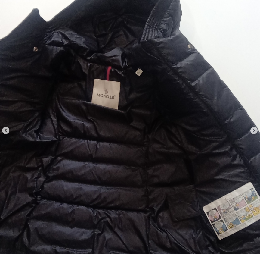 Original Moncler Enfant "Mafuane" Girls Luxury Down Coat (5 Years / 112 cm)