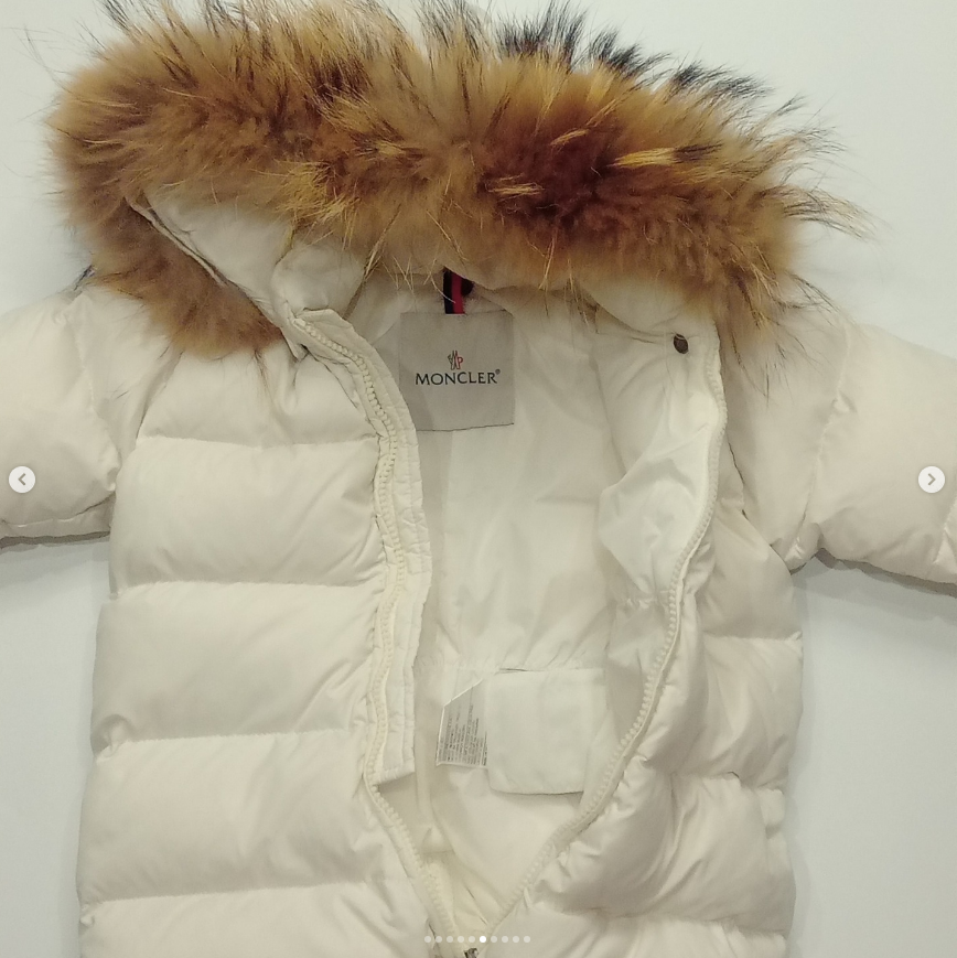 Original Moncler Baby Enfant Pure White Down Snowsuit with Real Fur & Booties (6-9 Months / 68-74 cm)