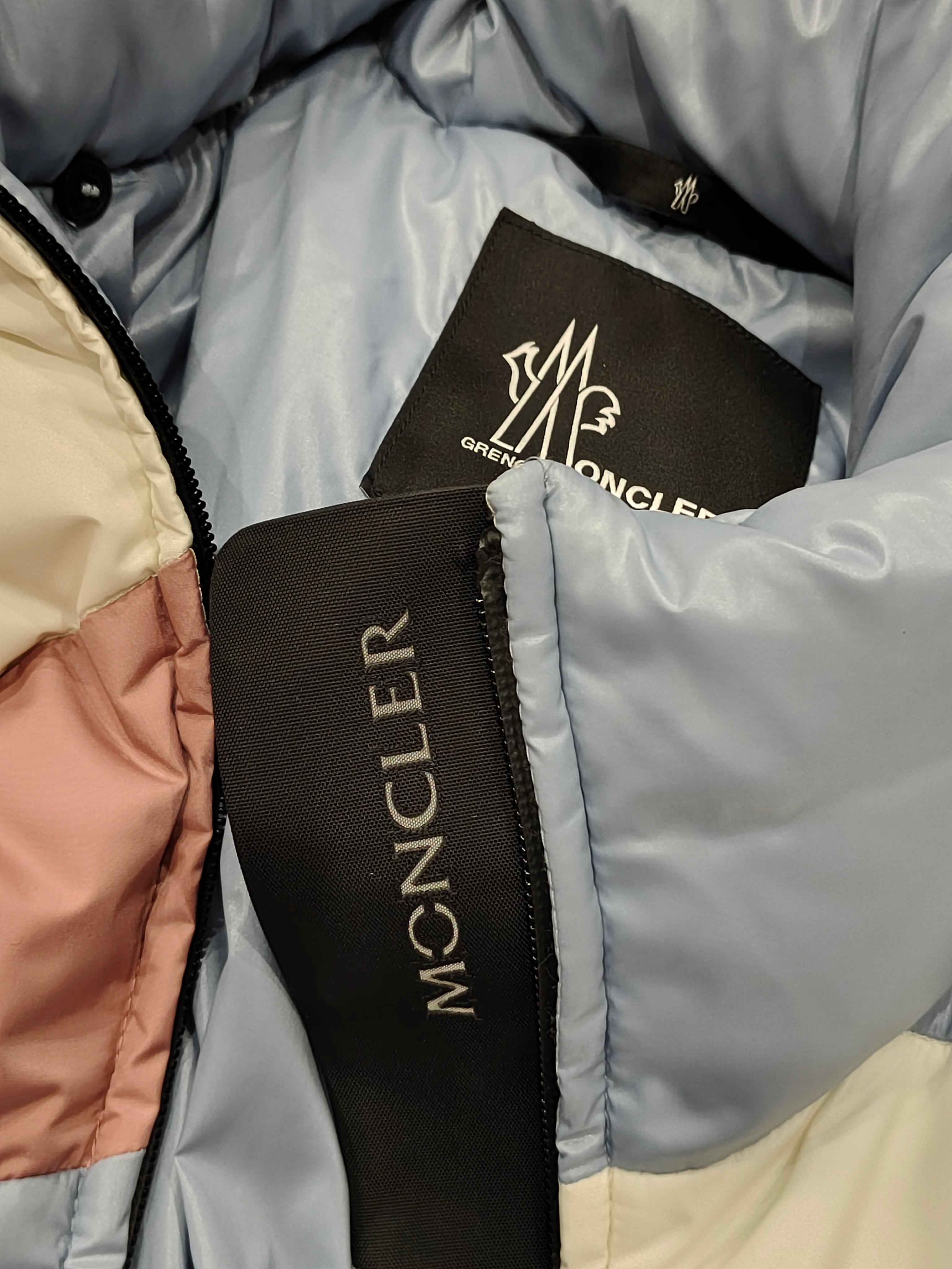 Original Moncler Grenoble "Lamar" Women's Luxury Performance Ski Down Jacket (Size 1 / Small)