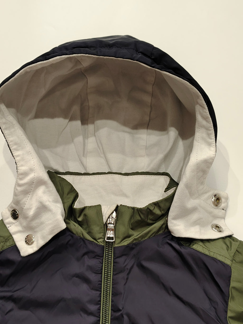 Original Moncler Enfant "Barratier" Baby Boys Luxury Color-Block Windbreaker Jacket (18-24 Months / 86 cm)