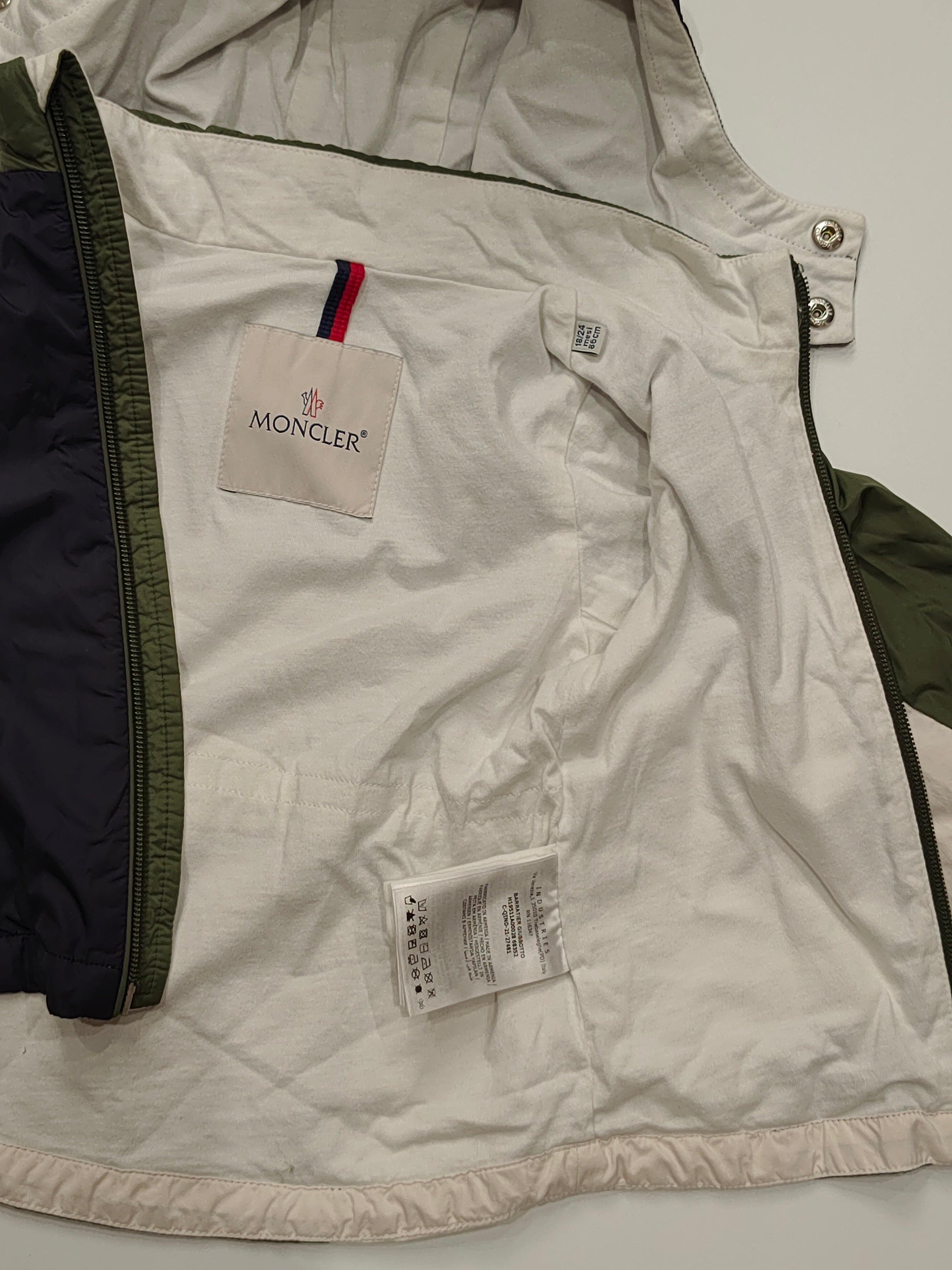 Original Moncler Enfant "Barratier" Baby Boys Luxury Color-Block Windbreaker Jacket (18-24 Months / 86 cm)