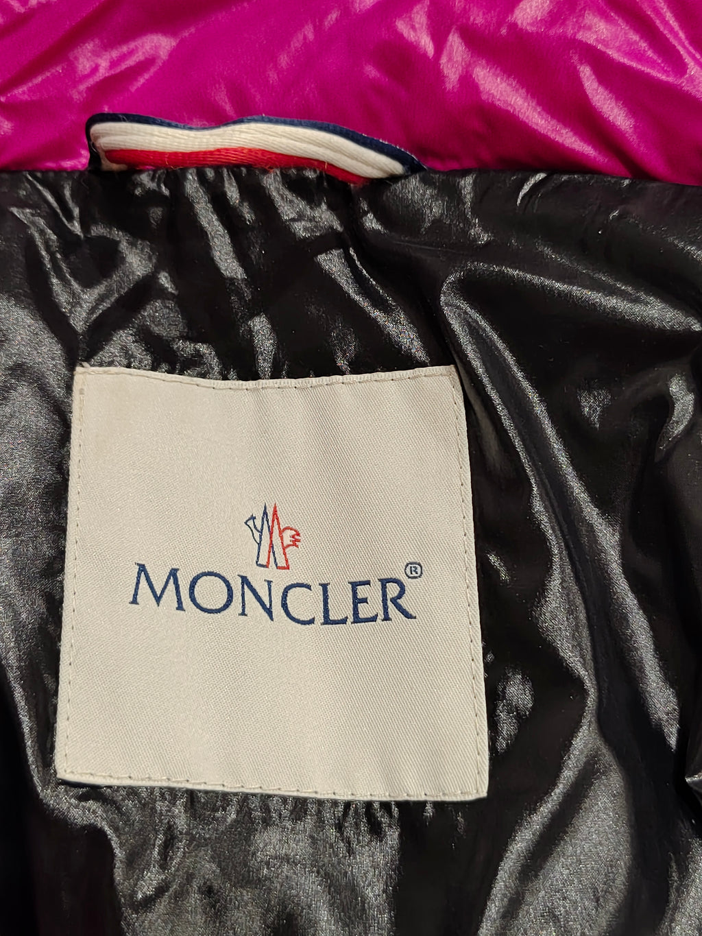 Original Moncler Enfant Girls Luxury Glossy Fuchsia Ski Down Jacket (14 Years / 164 cm)