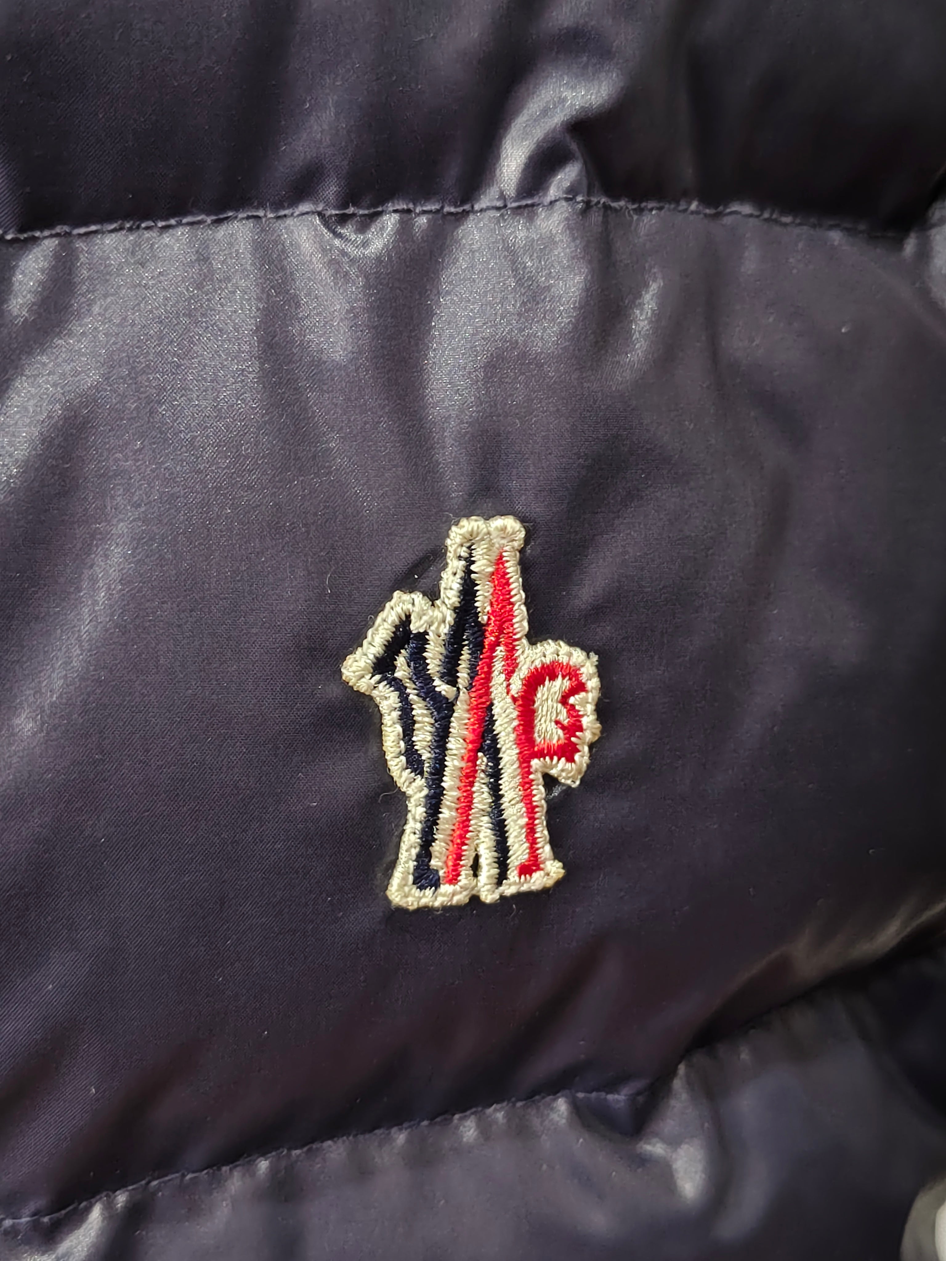 Original Moncler Grenoble "Casies" Women's Luxury Performance Ski Down Jacket (Size 0 / XS)