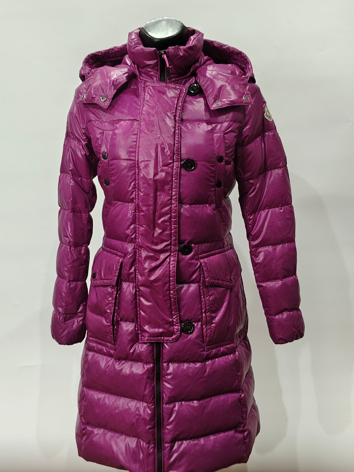 Original Moncler Enfant "Hamuta" Girls Luxury Glossy Purple Down Coat (14 Years / 164 cm)