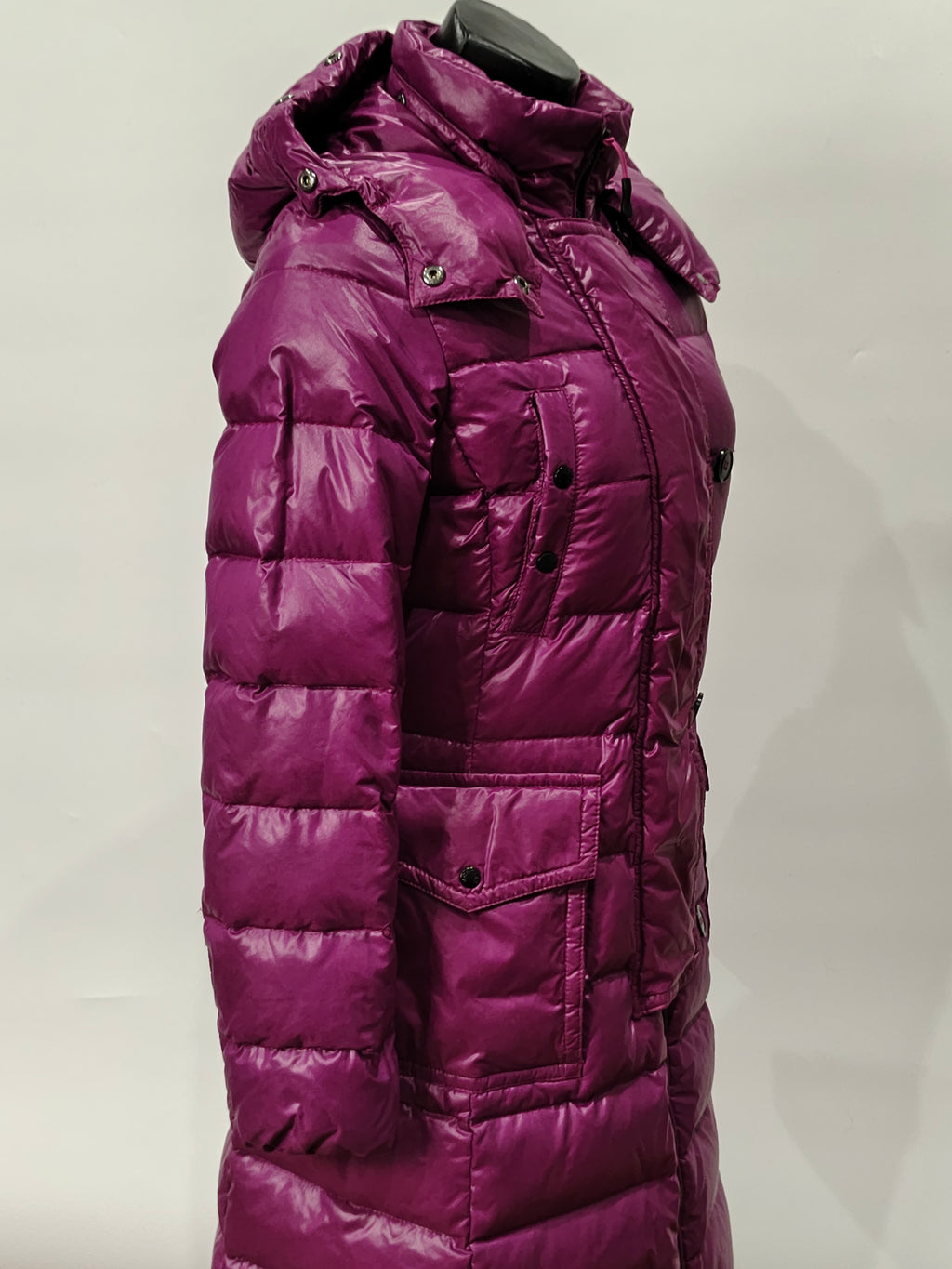 Original Moncler Enfant "Hamuta" Girls Luxury Glossy Purple Down Coat (14 Years / 164 cm)
