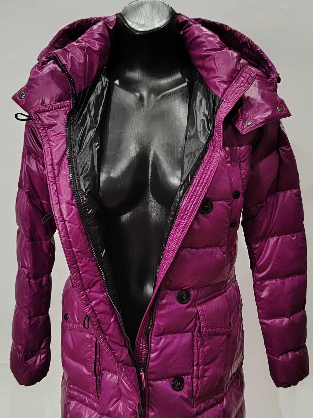 Original Moncler Enfant "Hamuta" Girls Luxury Glossy Purple Down Coat (14 Years / 164 cm)