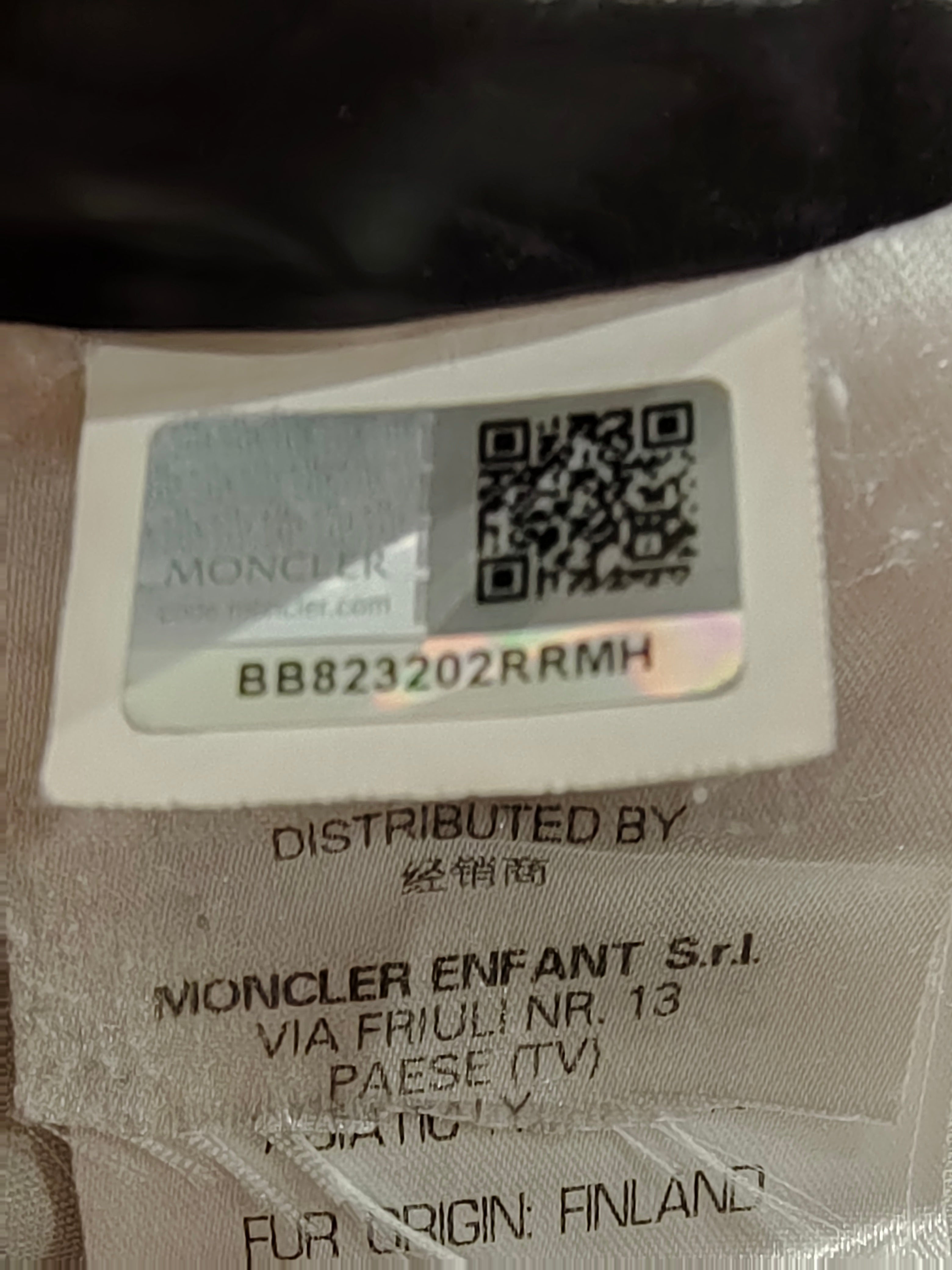 Original Moncler Enfant "Hamuta" Girls Luxury Glossy Purple Down Coat (14 Years / 164 cm)