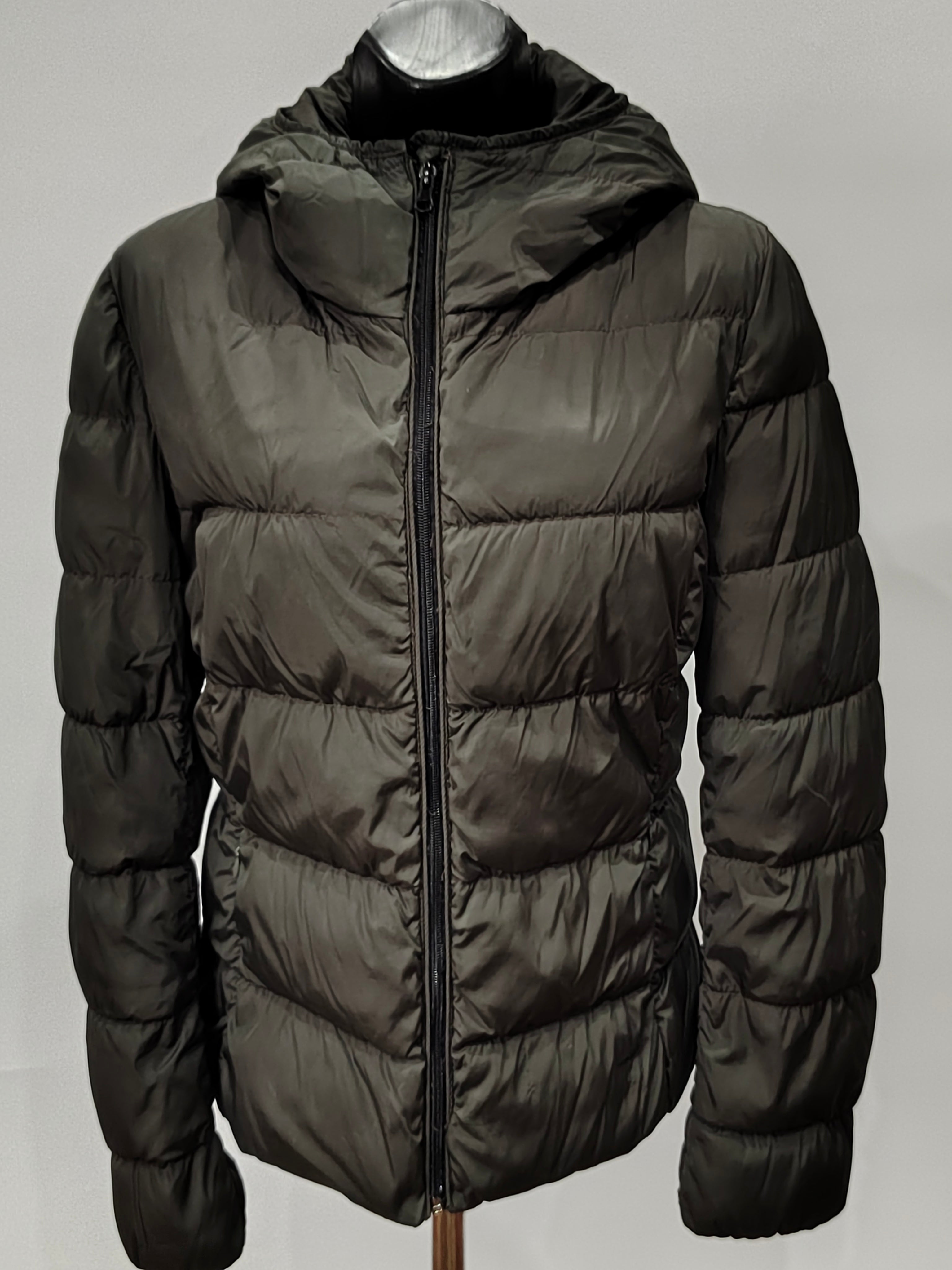 Original Vintage Moncler "Arum" Women's Luxury Hooded Down Jacket (Size 2 / Medium)