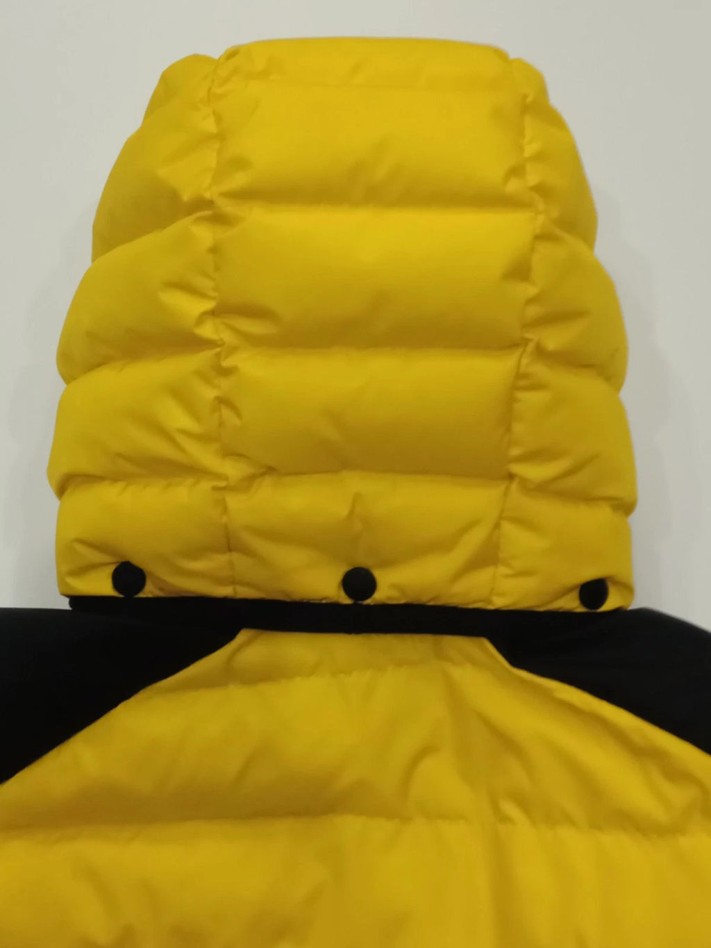 Original Moncler Enfant Girls High-Performance Ski Down Jacket (8 Years / 130 cm)